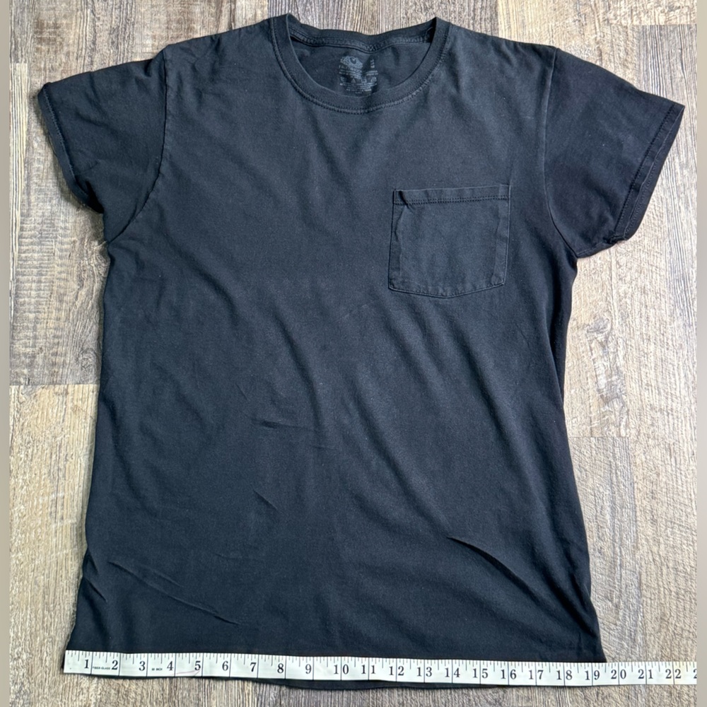 Fruit of the Loom Medium Black Charcoal Cotton Tee Shirt With Chest Pocket